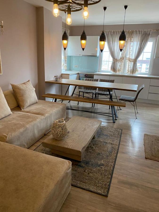 Cozy Lake Front Flat Bequeme Wohnung An Der See Pogradec Buitenkant foto